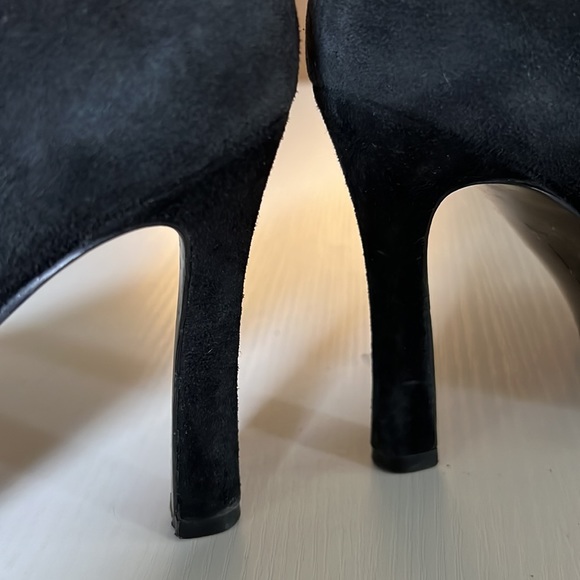 Nine West black suede heels - Picture 5 of 5